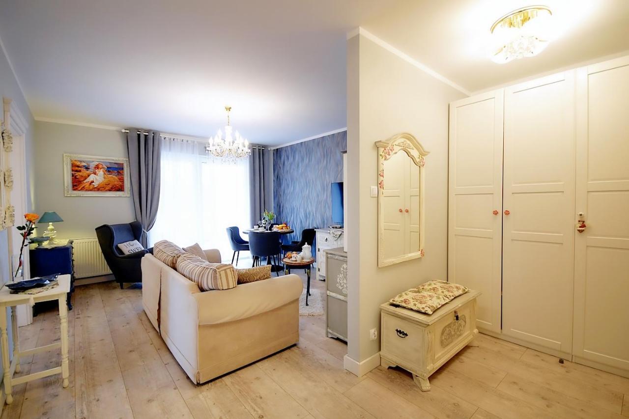 Miodowy Dom Exspanse Apartament 2 Lub 3 Pokoje Z Tarasem I Parkingiem 코워브제크 외부 사진