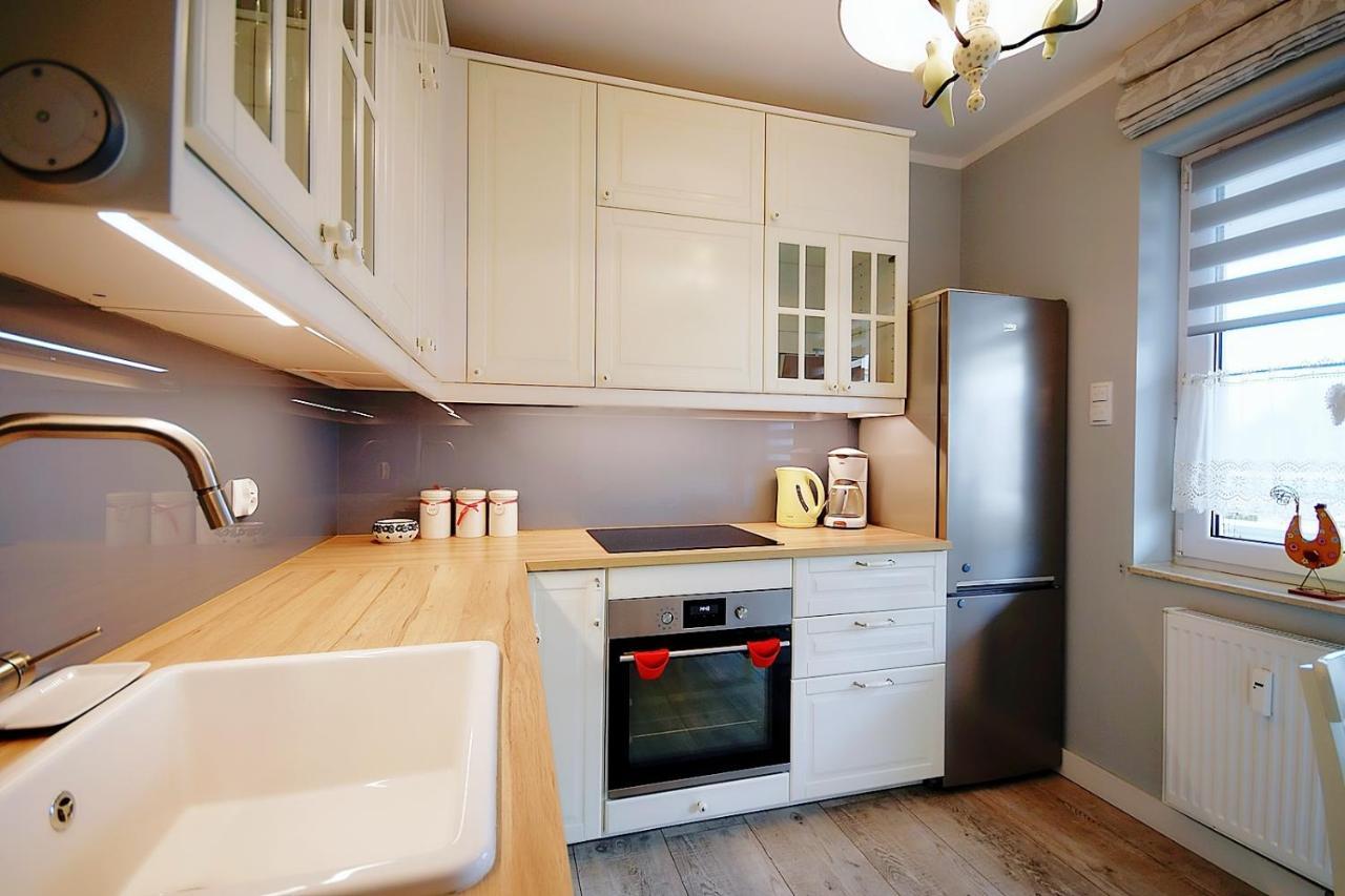 Miodowy Dom Exspanse Apartament 2 Lub 3 Pokoje Z Tarasem I Parkingiem 코워브제크 외부 사진