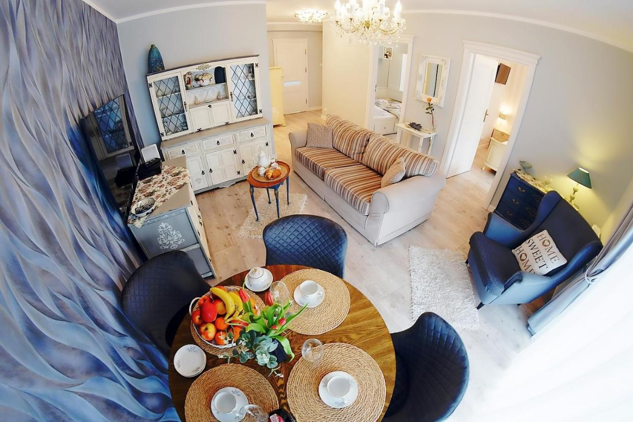 Miodowy Dom Exspanse Apartament 2 Lub 3 Pokoje Z Tarasem I Parkingiem 코워브제크 외부 사진