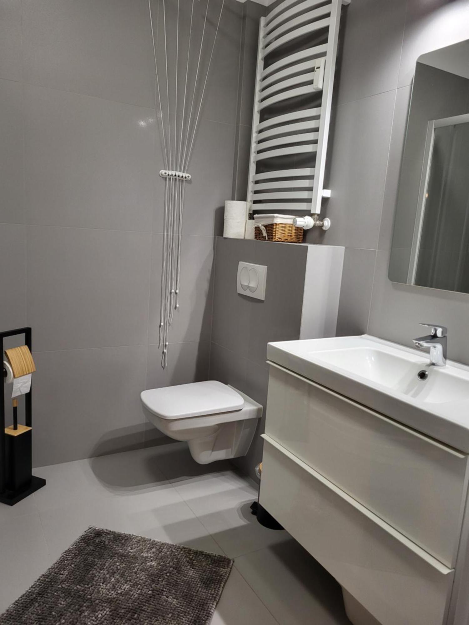 Miodowy Dom Exspanse Apartament 2 Lub 3 Pokoje Z Tarasem I Parkingiem 코워브제크 외부 사진